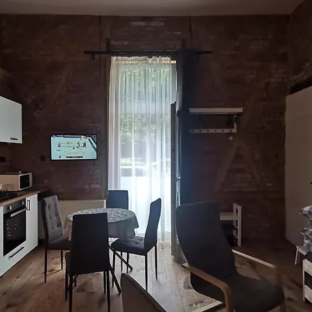 Apartment Arw - Novy Smokovec